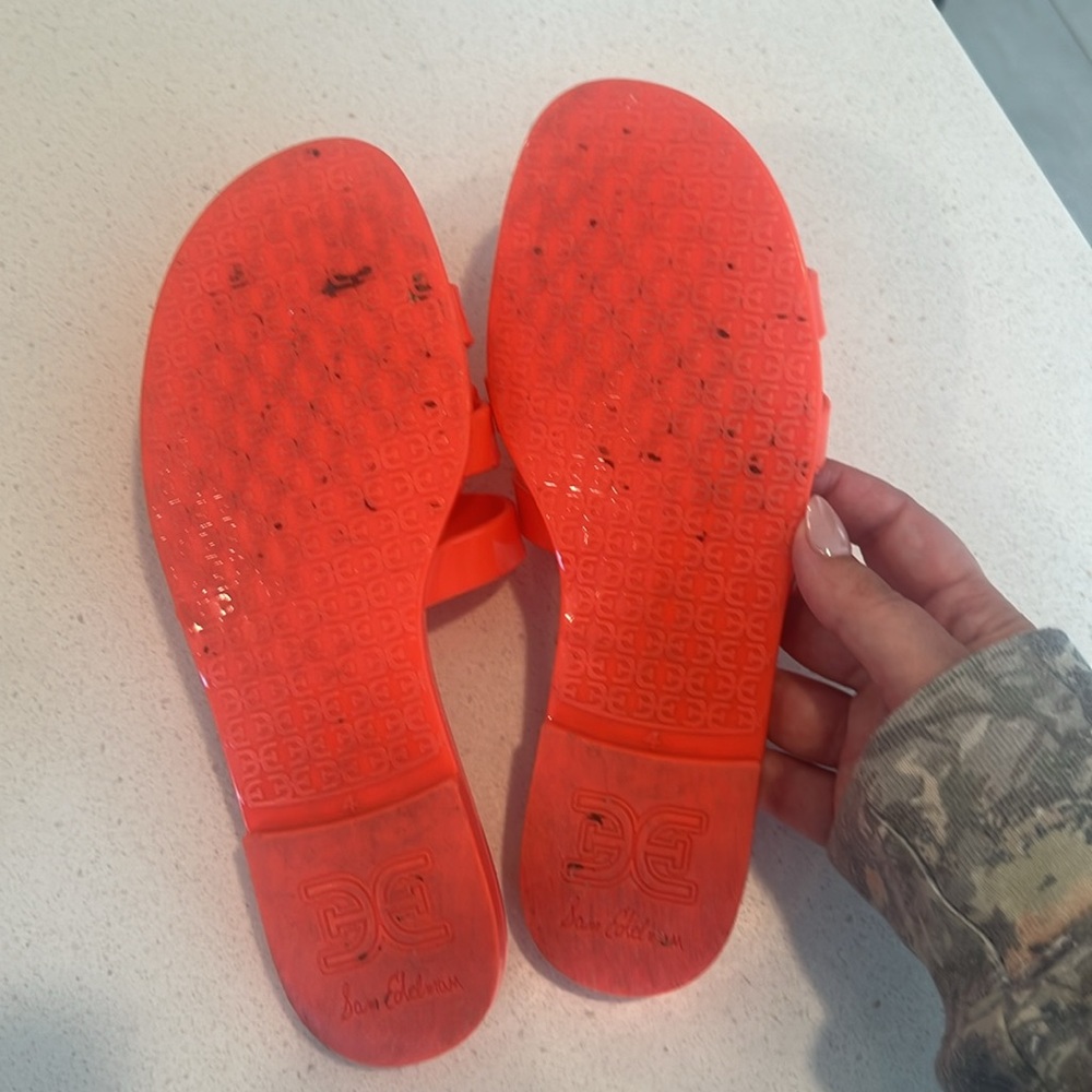 Sam Edelman Jelly Slide Sandal - Girls 4 - Picture 4 of 5